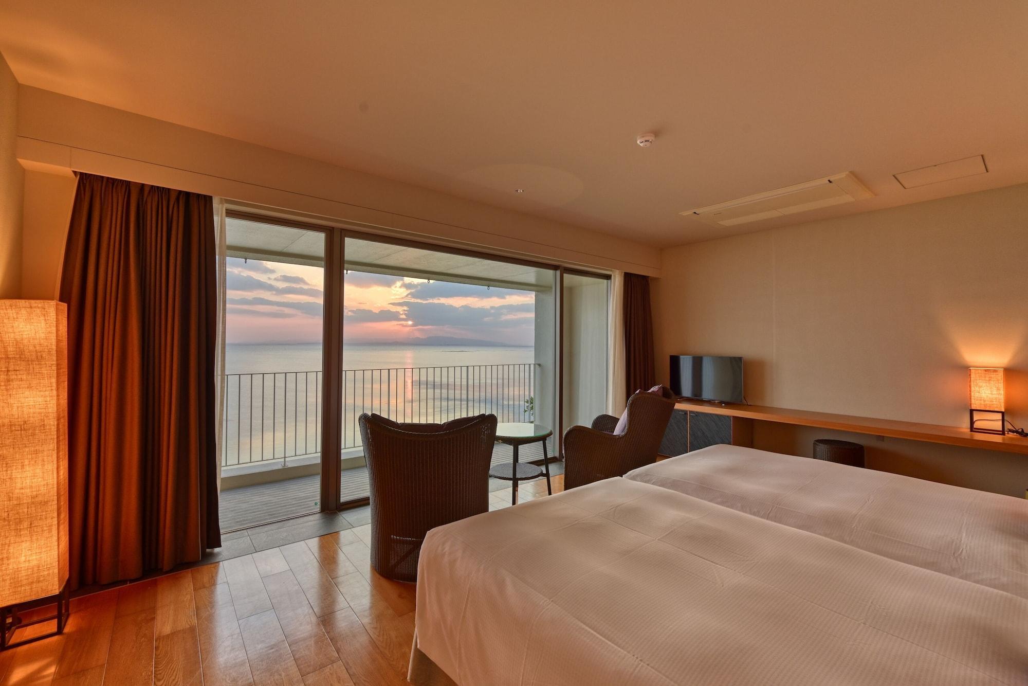 Beach Hotel Sunshine Ishigakijima Ishigaki  المظهر الخارجي الصورة