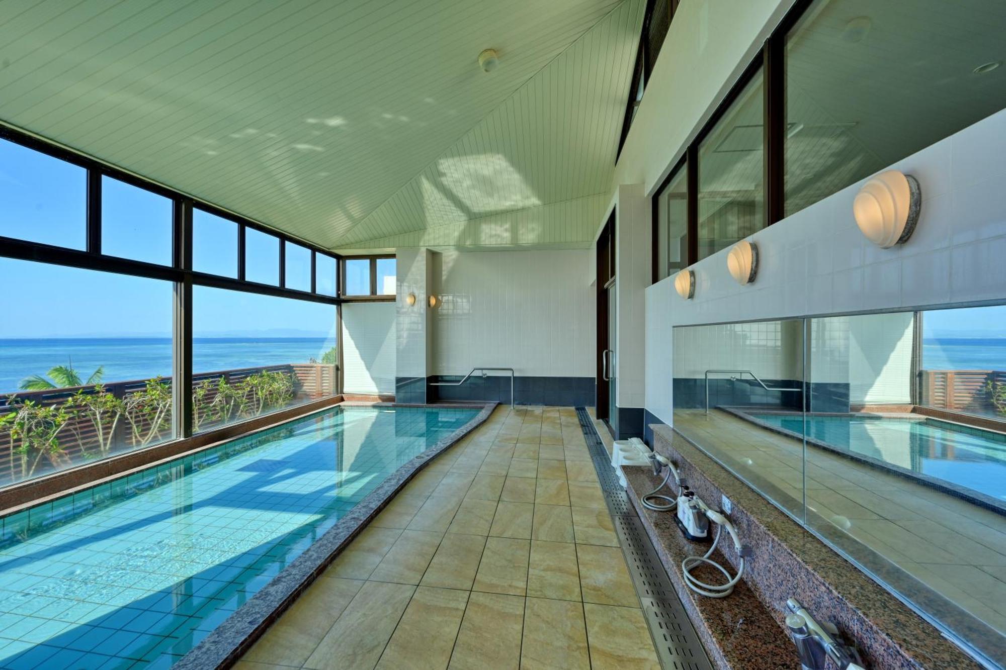 Beach Hotel Sunshine Ishigakijima Ishigaki  المظهر الخارجي الصورة