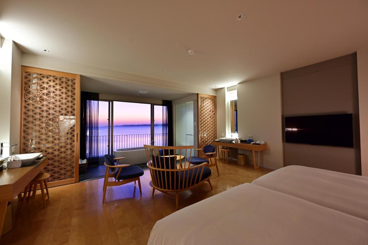 Beach Hotel Sunshine Ishigakijima Ishigaki  المظهر الخارجي الصورة